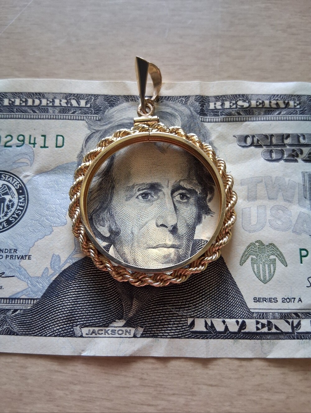14k Gold Rope Bezel 1 Oz Gold Eagle Coin Pendant Holder